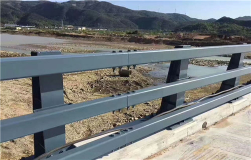 《淮安》生产道路防撞护栏生产基地
