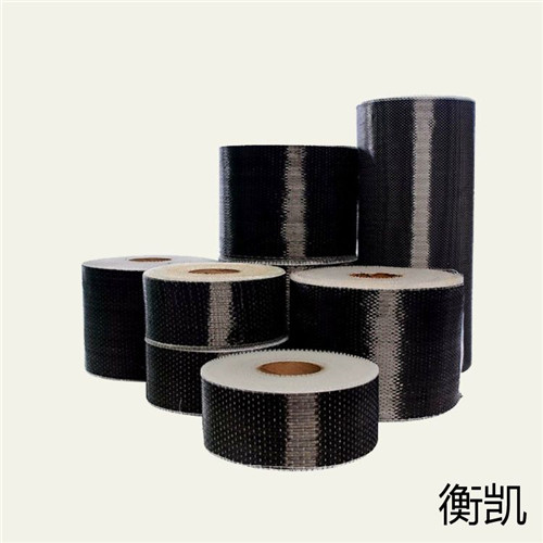加固材料使用多少级高强度碳纤维布