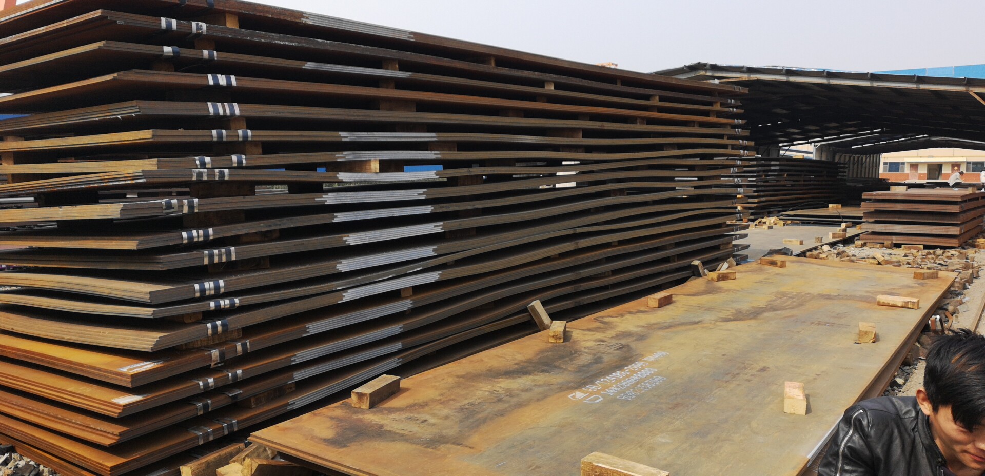 宝钢耐磨NM550钢板专业销售厂家工厂认证