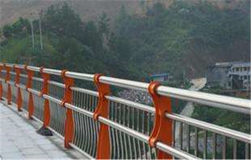 多年行业经验[鑫涛]碳钢管桥梁栏杆蒂花之秀