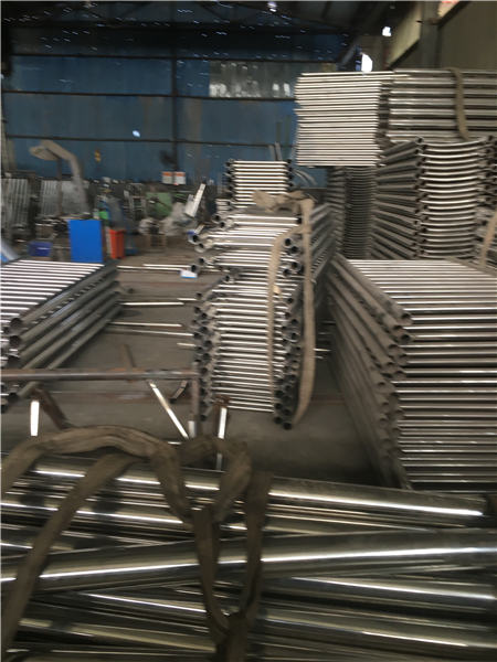 不锈钢碳素钢复合管销售热线本地生产厂家