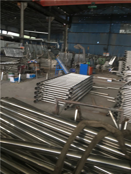 304不锈钢复合管护栏新报价当地制造商