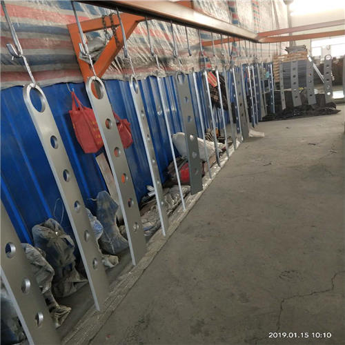 不锈钢复合管栏杆容易清洗厂家品控严格