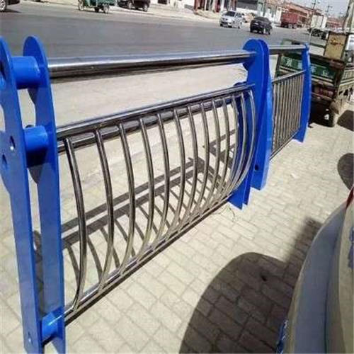 304不锈钢复合管护栏专业设计当地生产商