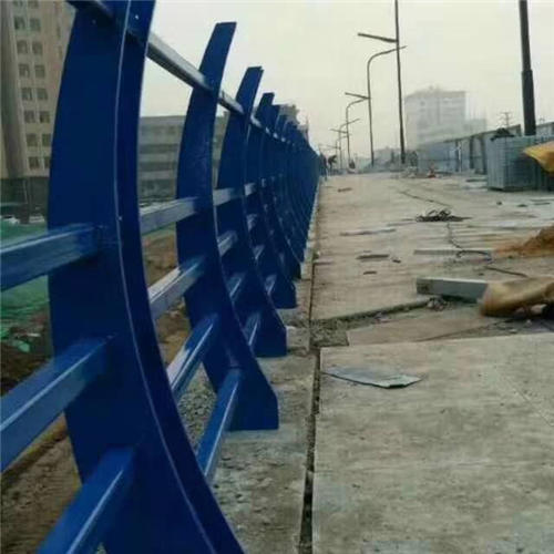 不锈钢复合管道路护栏支持定制本地生产厂家