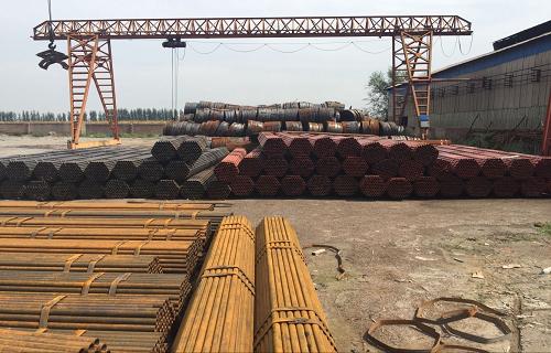 广西贺州4米单排脚手架钢管批发厂商