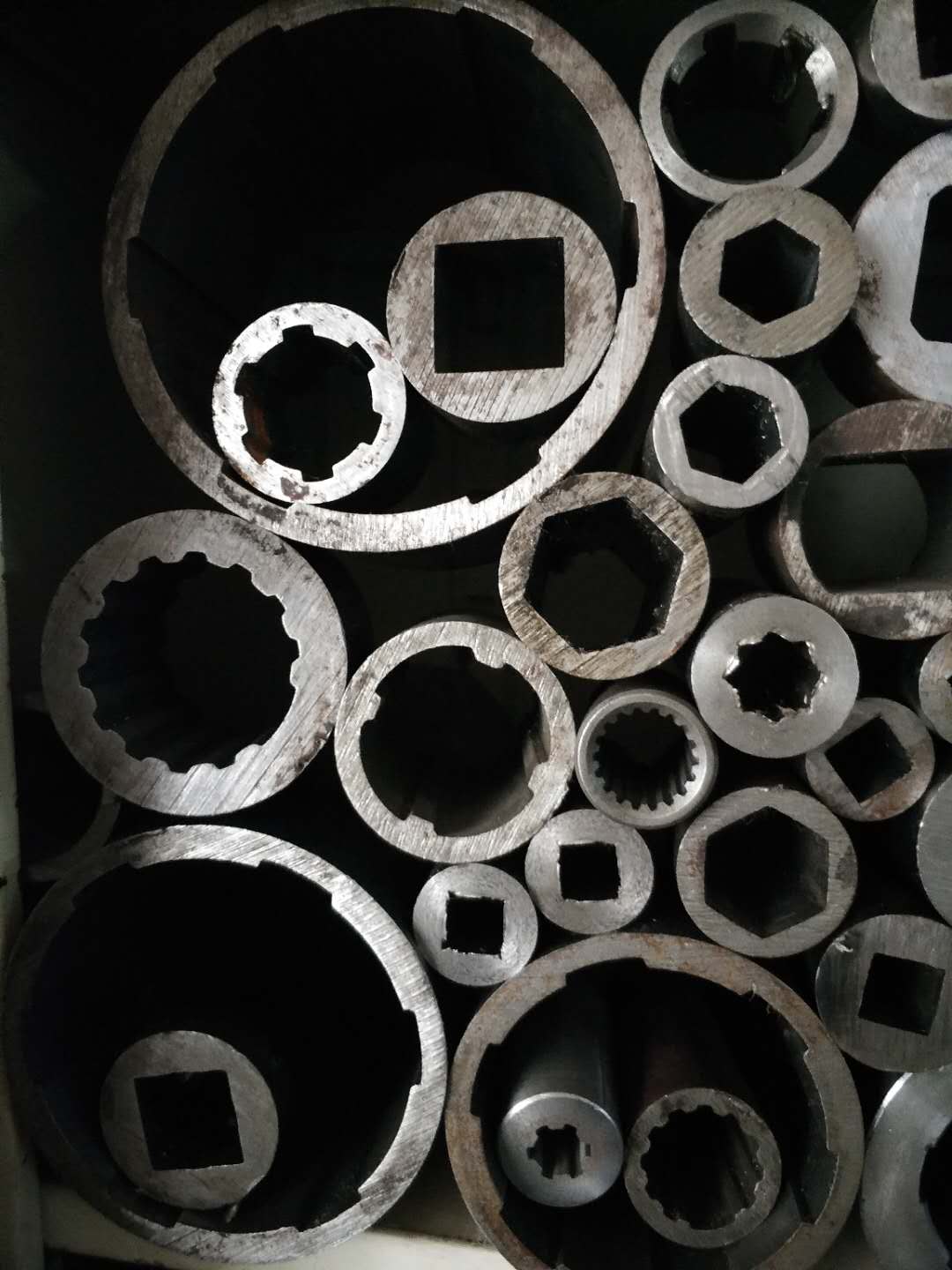 精密管轴承钢专用钢管45号钢管厂家