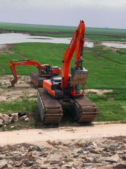 四川省乐山市河道清淤挖掘机租赁价格实在