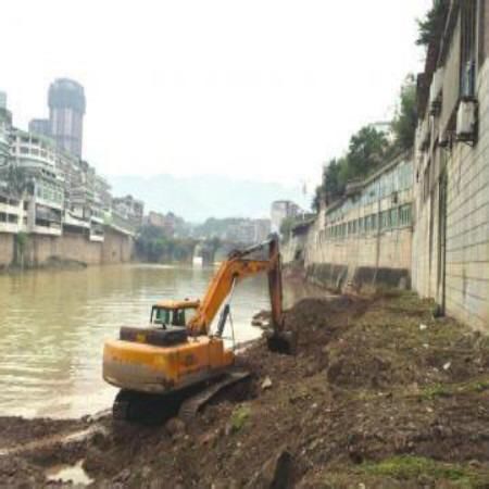 黑龙江省佳木斯市淤泥清理挖掘机租赁五湖水利服务到位