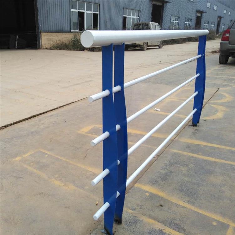 桥梁护栏钢板立柱种类多规格全