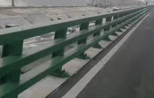 桥梁防撞护栏工厂-厂家当地生产商