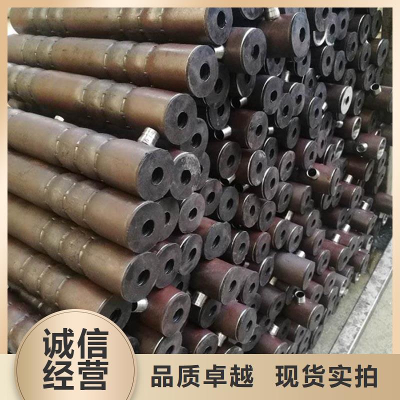 半灌浆套筒28