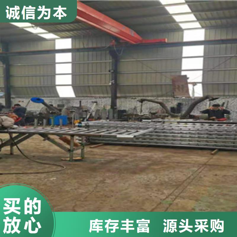 厂价直供镀锌钢板立柱铝合金护栏怎么选本地制造商