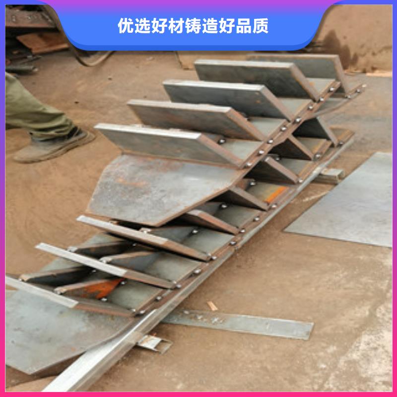 青海厂家生产Q235防撞钢护栏桥梁防撞栏杆耐腐蚀合作案例多