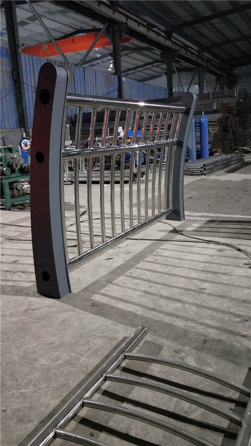 不锈钢复合管栏杆规格型号全质量三包